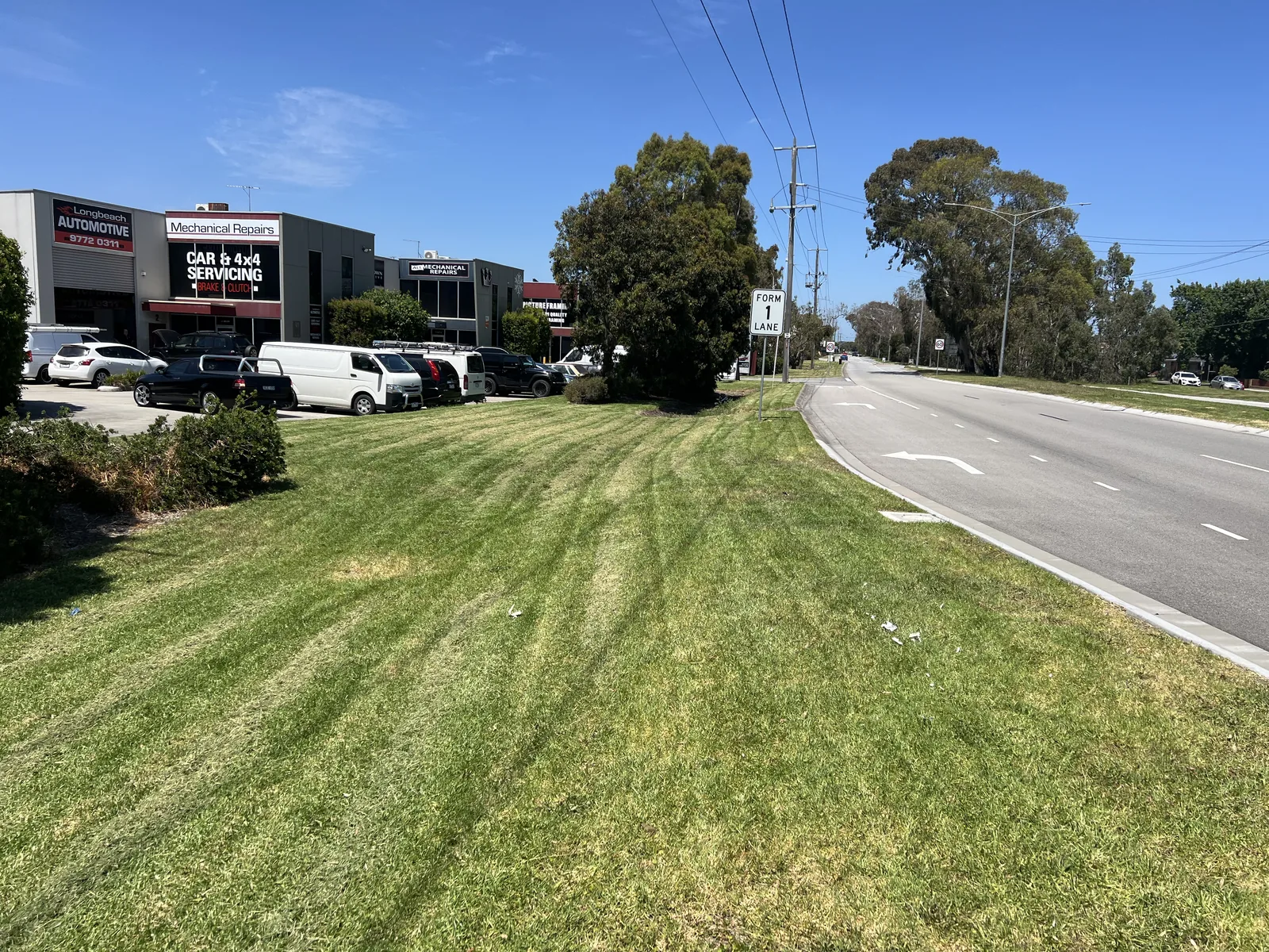 Commercial grounds maintenance, a striped and edged frontage in Melbourne's south east